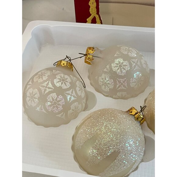 Vintage Victoria Collection Glass Snow Frosted White Snowflake Christmas Tree Or - Picture 3 of 9